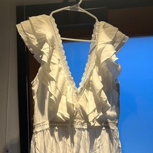 White maternity/wedding dress